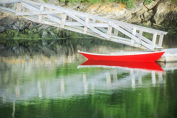 The little red boat